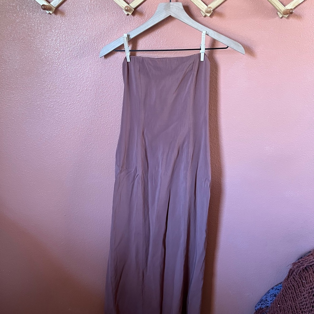 Elegant Strapless Mauve Maxi Dress